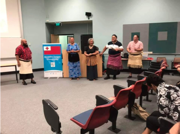 QTLS Convenor, Bruce Manu-Sione and some of the teachers Kefilini Taufa, Iunisi Lane, Peluvalu Veikoso and Sulieni Layt