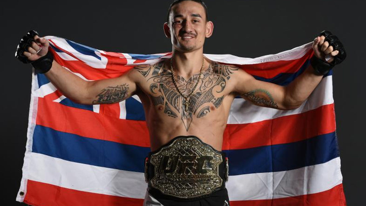 The Weekly Grind Fan gets giant Israel Adesanya tattoo Max Holloway  pranks friend  MMA Fighting