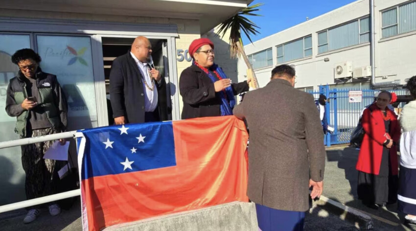 Tofilau Nina Kirifi-Alai (with red hat) pictured at one of the rally events encouraging Samoans to make a submission. Photo: Mau o le Sitiseni NZ