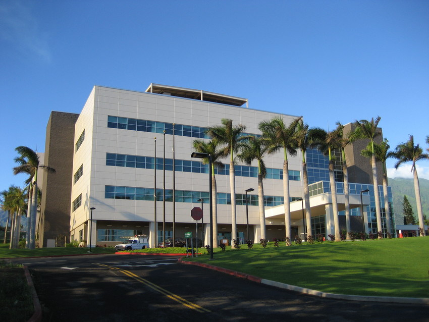 Maui Memorial Medical Centre where 5 of Hawai'is 9 deaths have come from and where there is now a significant cluster.