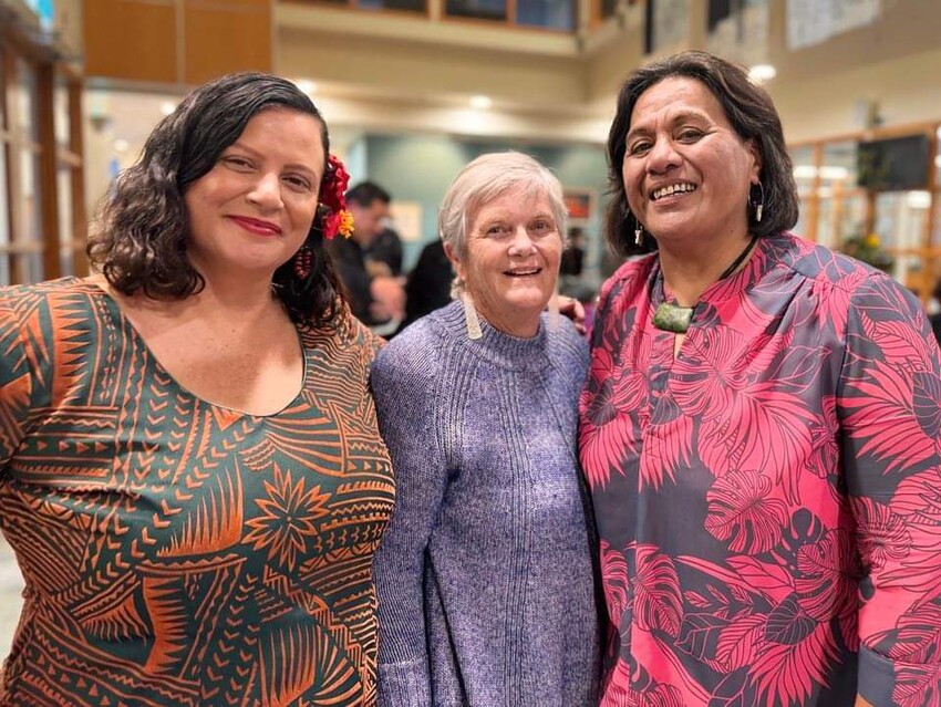 Elena Lome (right) along with Janice Taouma (centre) wife of one of the ‘Samoana’ founders Papalii Pita Taouma