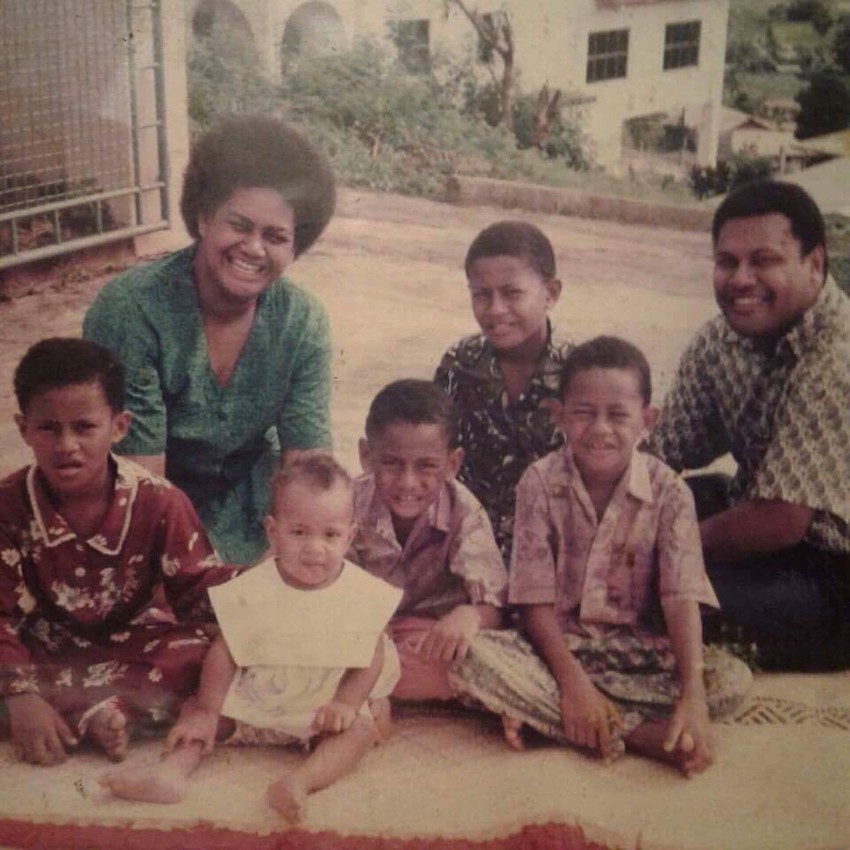 Nanise with her parents & siblings back in the day